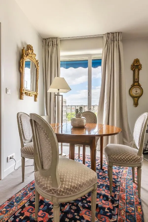 Apartmán Veeve - Steps From The Eiffel Tower Paříž